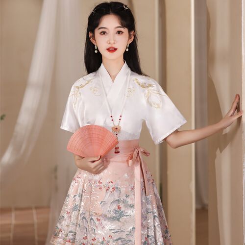 高级感粉色织金缎面新中式马面裙女春夏国风半身裙子a字百褶短裙