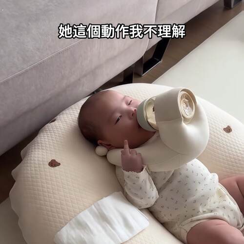 懒人喂神器哺乳新生儿宝宝躺着瓶固定支架婴儿多功能枕