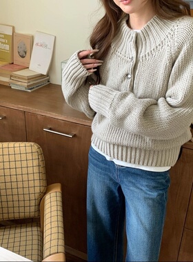 3th Morning 早春新款 慵懒铁扣半高领宽松毛衣针织衫ZY3889