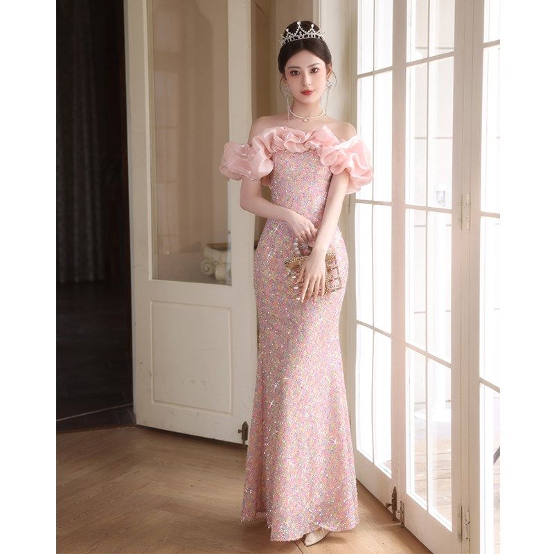 粉色一字肩晚礼服裙女宴会气质名媛鱼尾亮片主持人高级感轻奢高贵
