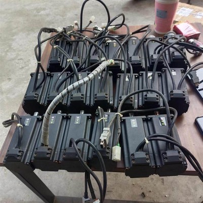 步科伺服电机400瓦大惯量7台型号60S-0040-3