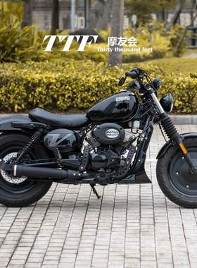 轻骑大韩GV300S改装配件加装下部导流罩无损安装黑武士风格发动机