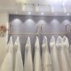 婚纱店展示架上墙壁挂式 陈列架金色婚纱架子悬挂影楼专用礼服货架