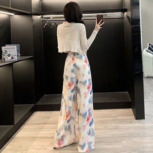 高级感茶系一整套穿搭女装夏季新款海边度假吊带防晒衫时尚三件套