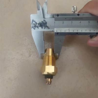 新源65/75胶轮式挖掘机  水温感应器 温度器传感器检测器通用配件