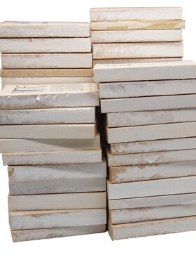 复古装饰旧书捆书卷 泛黄斑驳文艺老旧物 旧时光摄影道具摆件背景