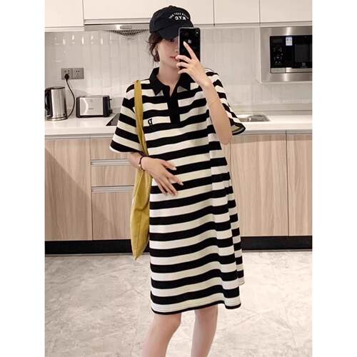 孕妇连衣裙夏季2025新款黑杏色条纹冰丝针织宽松薄款短袖中长款女