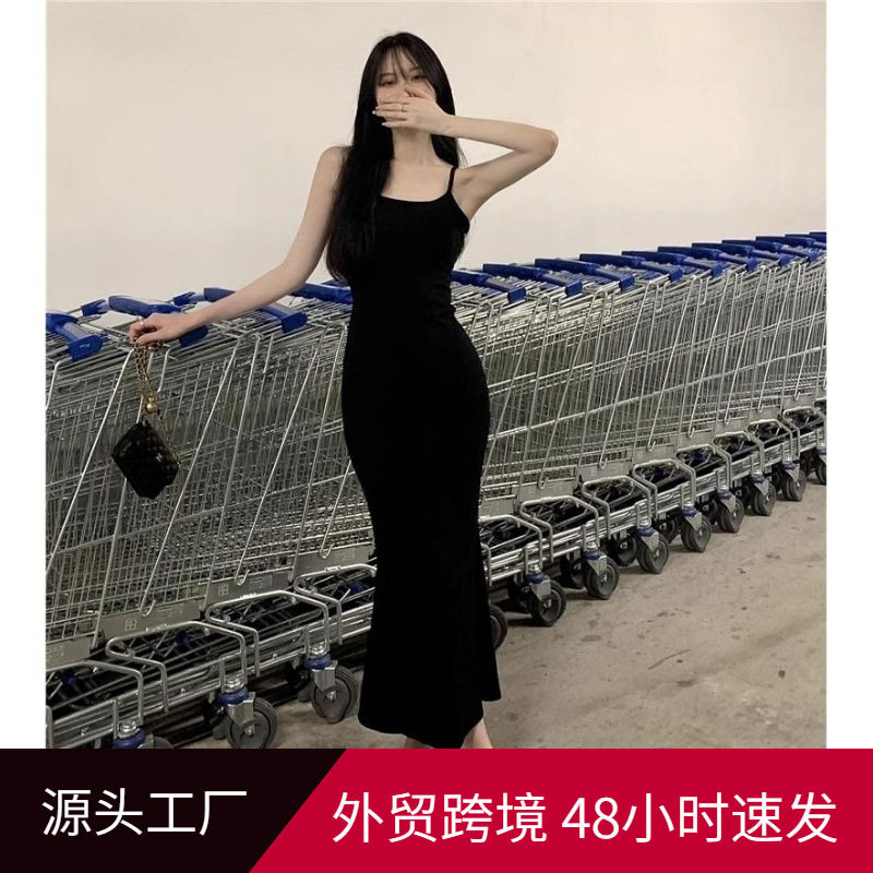 辣妹性感收腰黑色吊带连衣裙女夏连衣裙