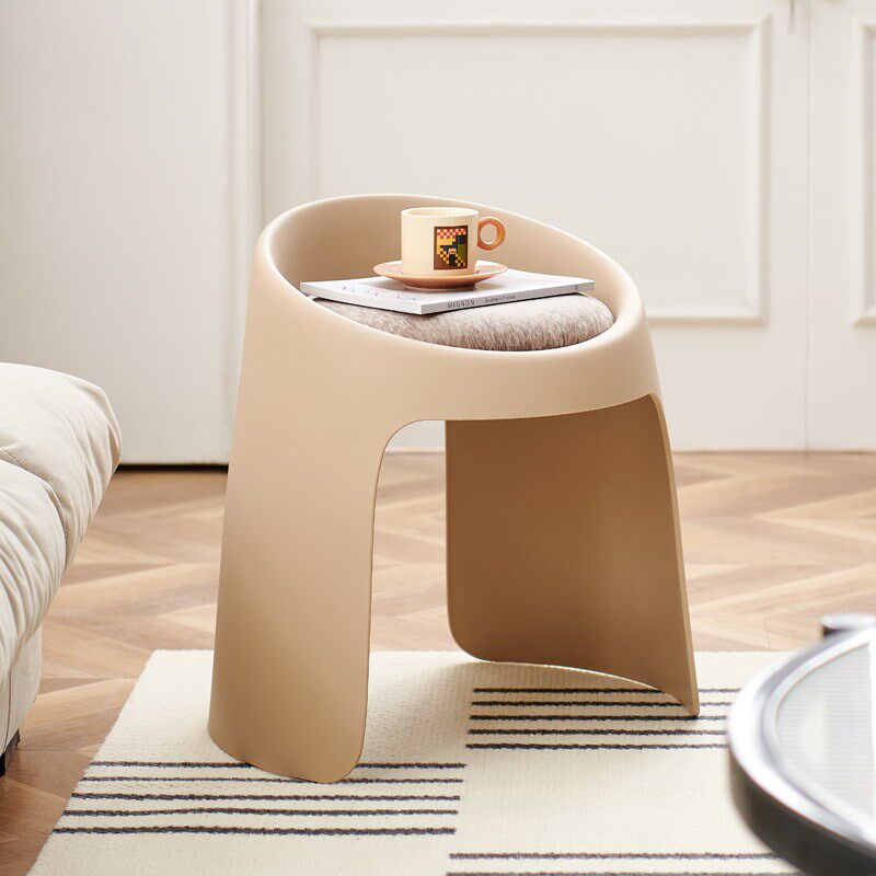 化妆椅子女生卧室轻奢梳妆台专用凳子高级网红简约美甲顾客公主凳