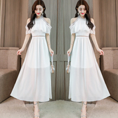 挂脖露肩雪纺连衣裙2020新款 法国小众蕾丝渡假裙子白色长裙女夏季