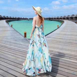 2023新款春夏季三亚度假连衣裙海边沙滩裙女雪纺显瘦碎花吊带长裙