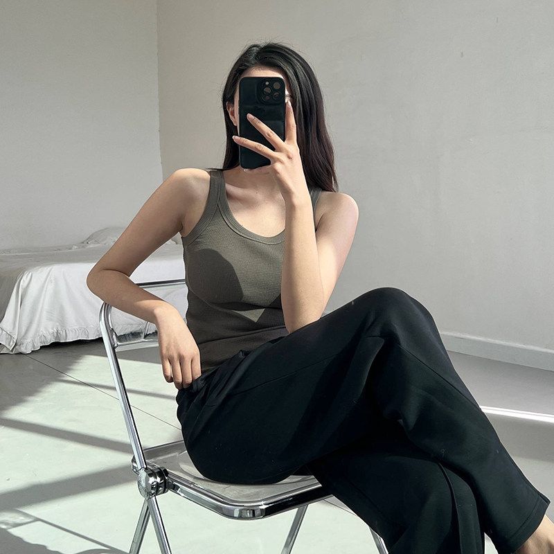 大码白色吊带背心女内搭外穿夏胖mm200斤防走光无袖洋气打底上衣