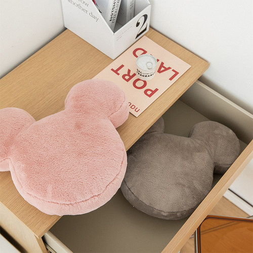 毛绒抱枕客厅沙发靠垫汽车护腰垫办公室午休靠枕飘窗卧室床头靠背