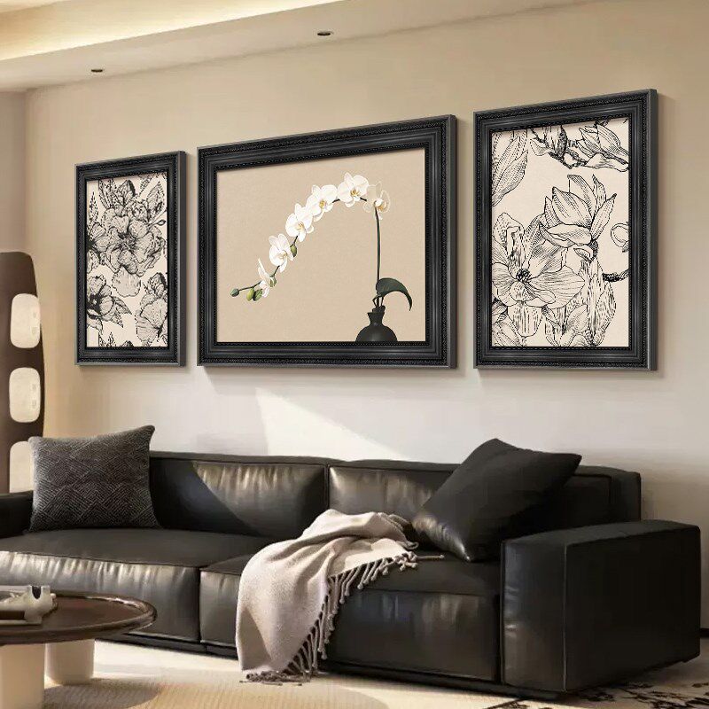 中古风客厅装饰画高级感蝴蝶兰壁画复古法式三联沙发背景墙挂画