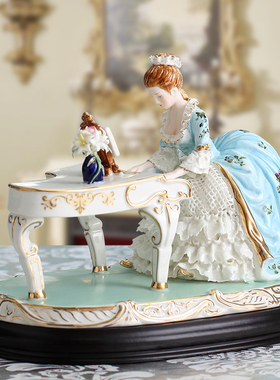 钢琴摆件欧式手工制作精致人物装饰奢华客厅家居工艺品