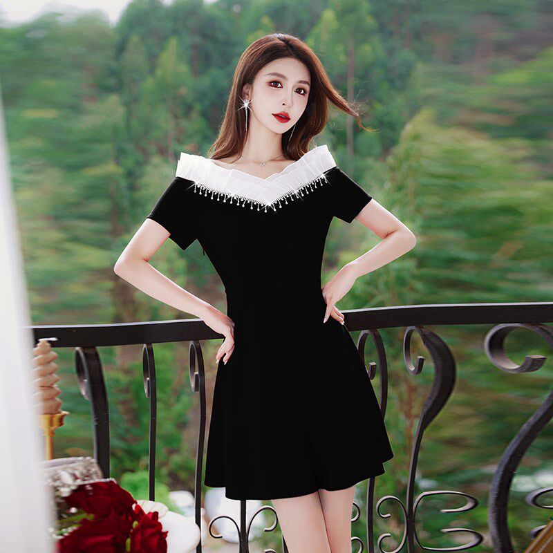 法式黑色性感连衣裙高级感女夏季2024新款显瘦气质礼服小个子裙子
