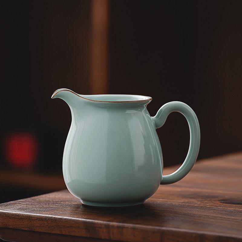 汝窑公道杯带手柄天青茶海单个家用陶瓷功夫茶具分茶器开片茶漏组
