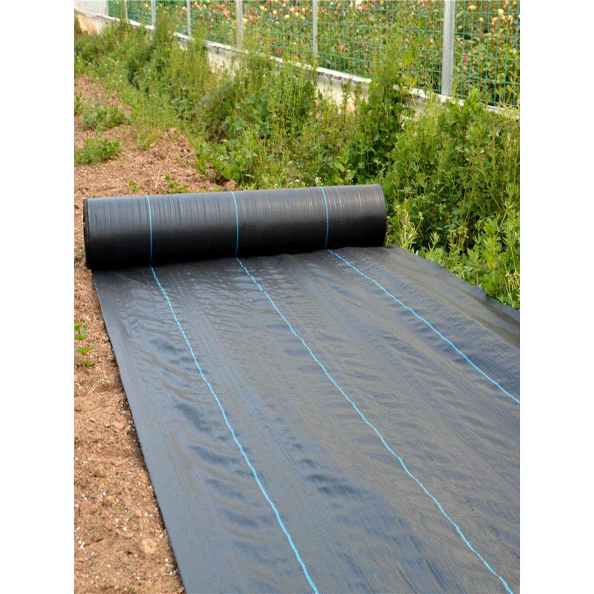 农用防草布除草布果树盖草遮草布切片保湿抗老化地布地丁厂家直销