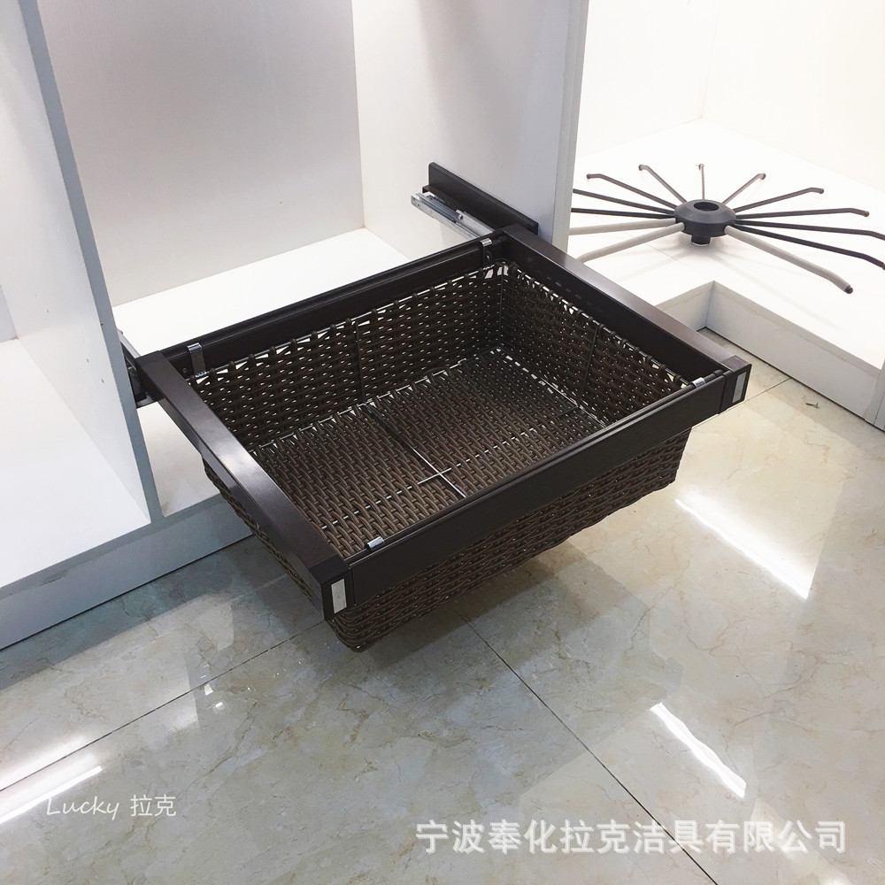 供应衣帽间缓冲阻尼拉篮 伸缩抽仿藤储物篮 衣柜内推拉收纳储物篮