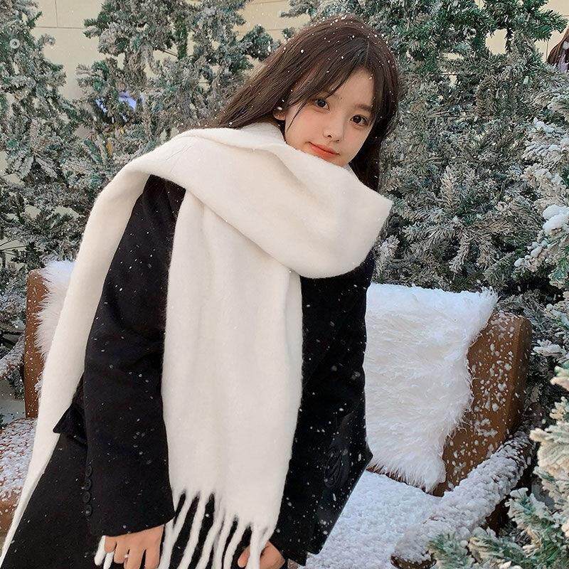 韩版纯色加厚女生围巾冬季新款高级白色冬天百搭学生披肩围脖保暖