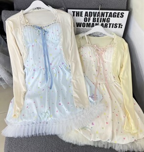 韩系甜美爱心碎花吊带连衣裙女开衫两件套高腰显瘦蓬蓬短裙小个子