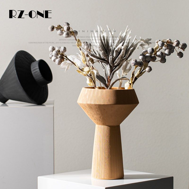 侘寂风焦糖色肌理直纹抽象陶瓷手工花瓶会所酒店陈列软装饰品摆件,家居饰品,花瓶,淘宝优惠券,粉丝福利购,淘宝优惠卷