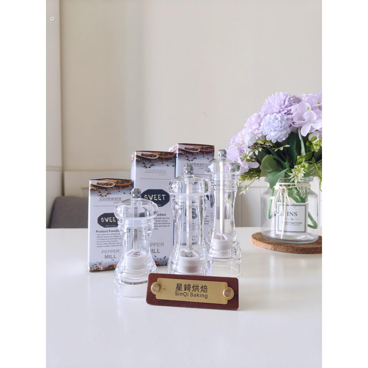 出口 亚克力胡椒研磨器手动海盐粒研磨瓶黑白胡椒粉调味料罐现磨