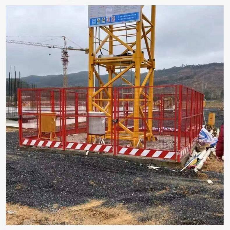 建筑工地定型化塔吊防护围栏变压器隔离栅栏组装式塔吊防护围栏网