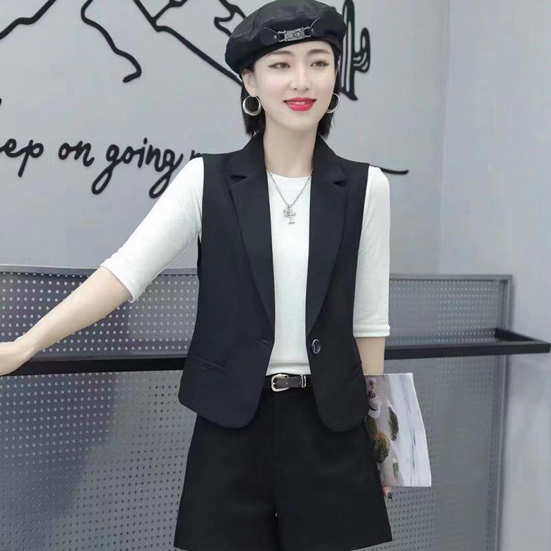 黑色西装马甲女外套二八月春装新款短款收腰修身显瘦外穿西服马夹