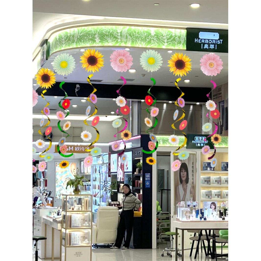 饰品店装修氛围场景布局螺旋花吊顶创意吊坠幼儿园吊坠