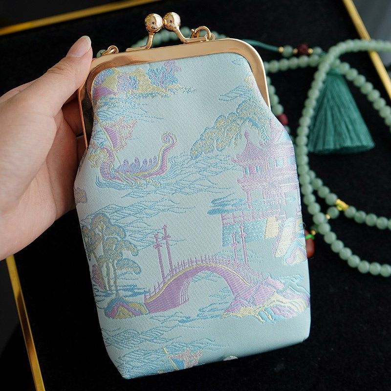 珠玉调 宋锦新中式国风2024新款迷你小口金包散步夏天斜挎手机包,箱包皮具/热销女包/男包,手机包,淘宝优惠券,粉丝福利购,淘宝优惠卷