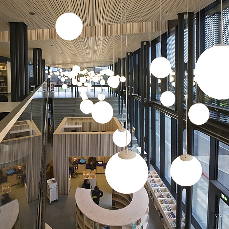 简约亚克力PE圆球吊灯餐厅吧台服装店铺婚礼创意简约白色球形吊灯,家装灯饰光源,床头/玄关/吧台/过道吊灯,淘宝优惠券,粉丝福利购,淘宝优惠卷