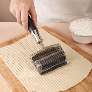 304不锈钢推面器家用削面刀加厚厨房切面器面条机切面刀切面神器