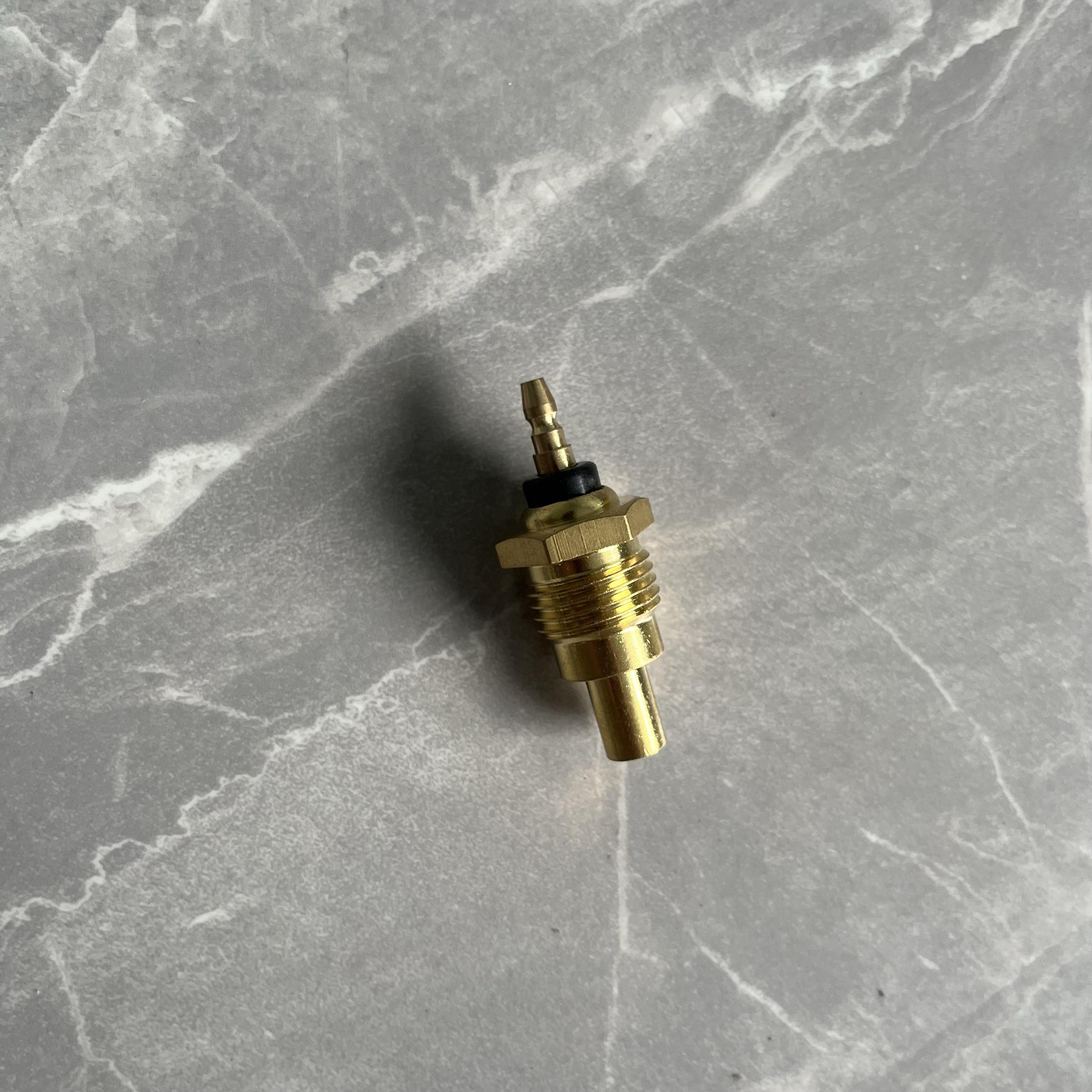 洋马YM3TNV70 3TNV76 3TNV80水温感应器 发动机水温传感器 配件