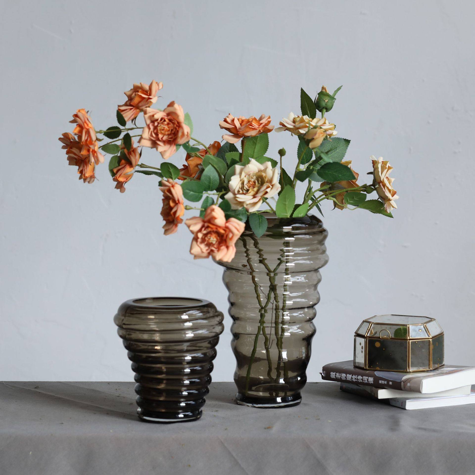 螺丝款悬螺玻璃花瓶家居摆件工艺品插花摆件鲜花水杯花器软装饰品,家居饰品,花瓶,淘宝优惠券,粉丝福利购,淘宝优惠卷