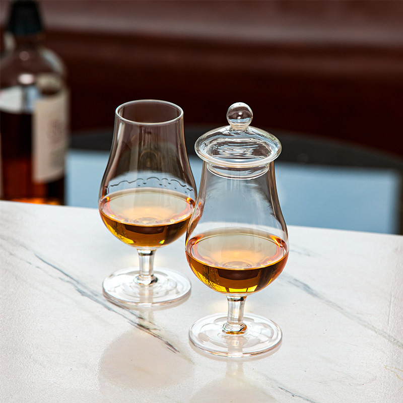 水晶玻璃威士忌酒杯高脚带盖闻香杯 烈酒杯洋酒品鉴杯酒会品酒杯