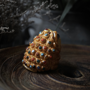 李钦炜多宝镶嵌活眼小金蟾竹根雕满钉老料手把件招财文玩茶宠摆件