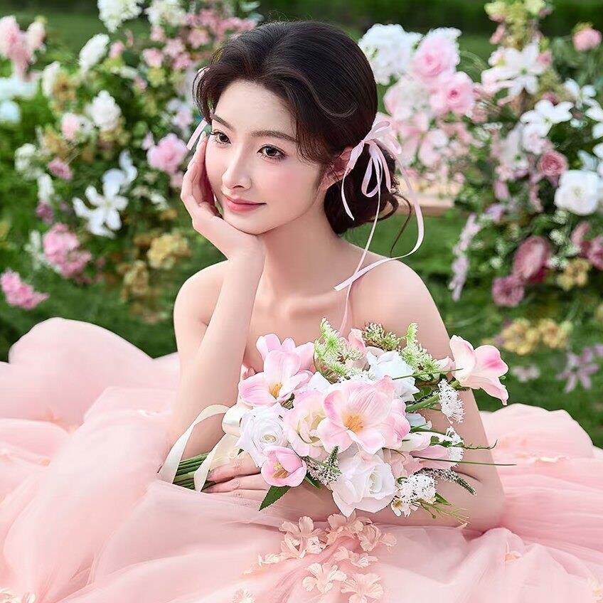 婚礼手捧花彷真花高级结婚花束订婚女友仪式感郁金香照相馆拍摄道