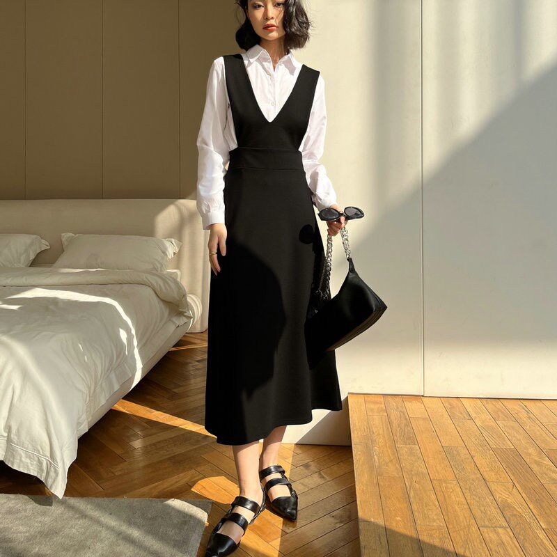 春款黑色罗马棉V领A字收腰背心裙中长款连衣裙背带裙女装无袖显瘦