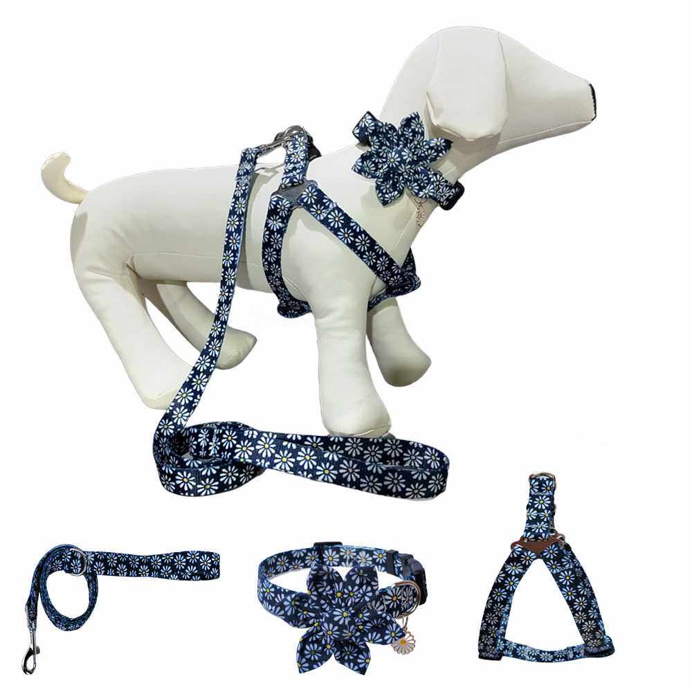 三件套狗狗胸背带牵引绳项圈可调花朵领结带昆图案适合大中小犬