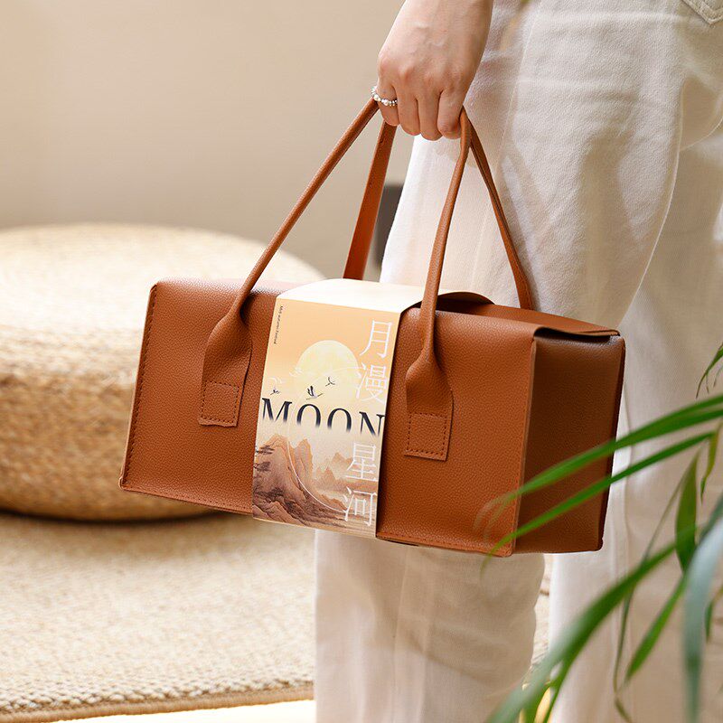 月饼盒高端皮质手提礼盒中秋节礼品包装6粒装蛋黄酥特产空盒定制