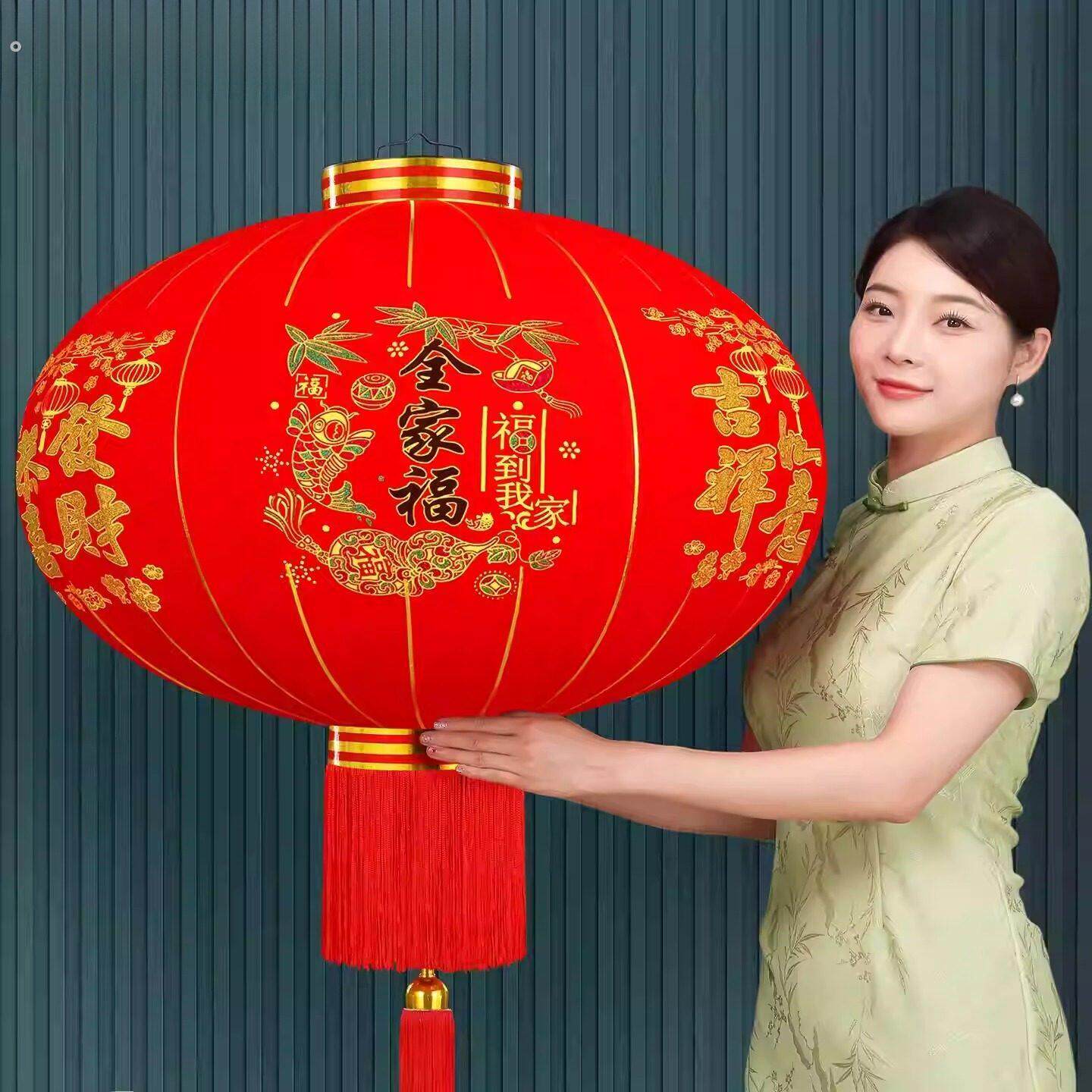 2025新款过年大红色植绒灯笼一对春节大门口阳台装挂饰中国风吊宫