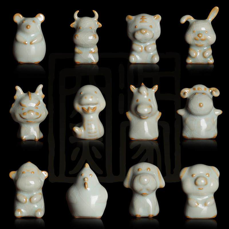 萌宠九寸土汝窑十二生肖茶宠手工摆件开片汝瓷虎兔龙猪猴陶瓷茶具