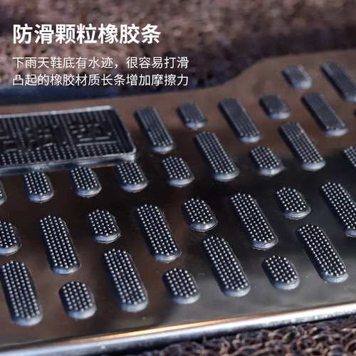 不锈钢汽车耐磨踏板加厚脚踏板主驾驶室金属修补脚垫加宽保护防滑