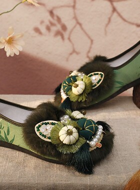 2026新款国风墨绿色虎头鞋女鞋复古软底绣花布鞋新中式汉服休闲鞋