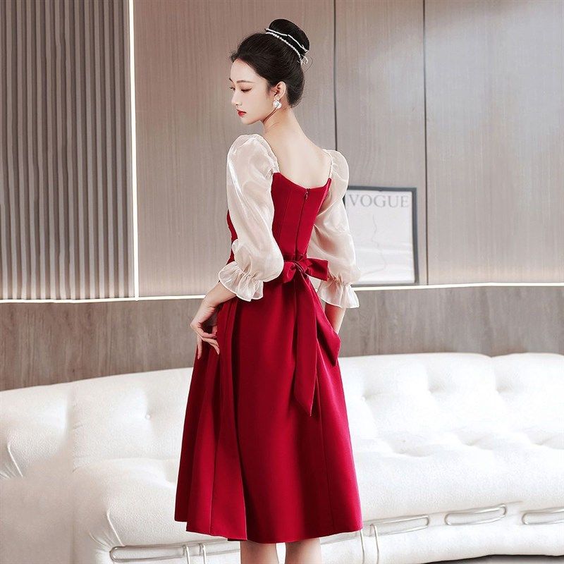 敬酒服新娘秋季酒红色订婚礼服连衣裙孕妇遮肚子小个子高级感系带