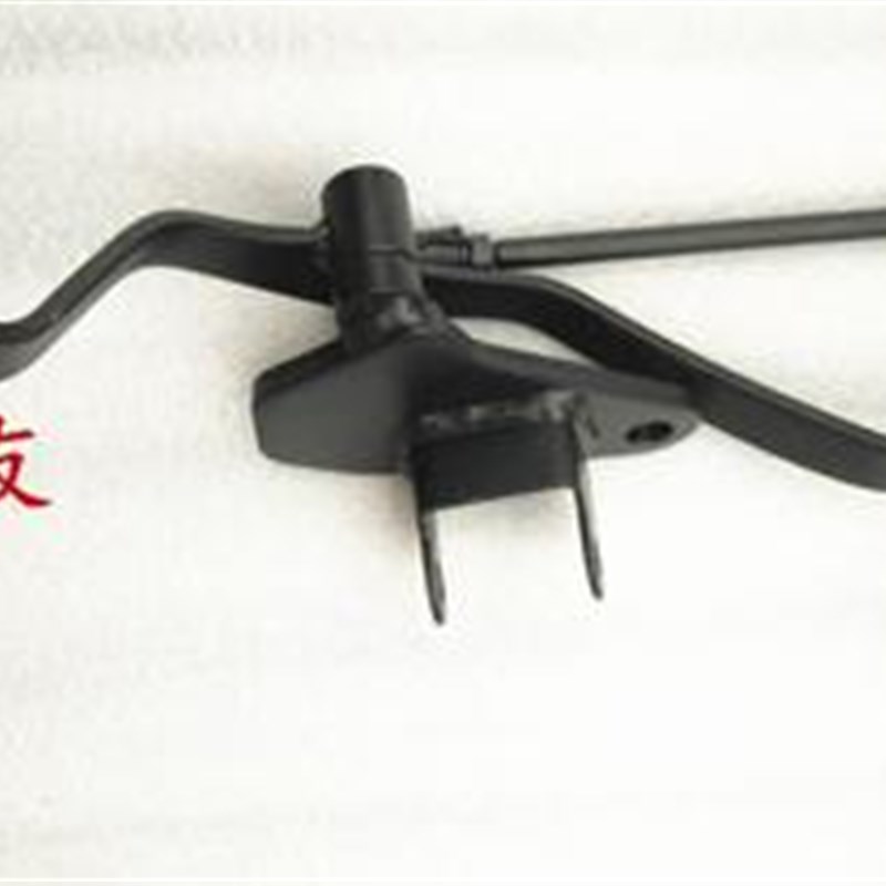 风暴太子摩托车前左右踏板变档杆脚刹踏板前搁脚适用于力帆钱江