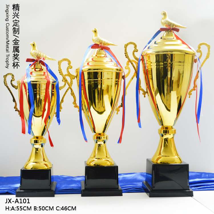 2025新款金属奖杯信鸽协会奖杯 300公里预赛 五关鸽王奖 现货厂家