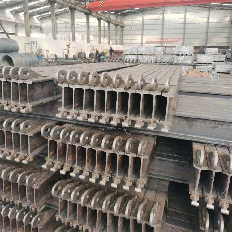 路轨 火车轨道钢 8kg-QU120规格齐全 供应Q235热轧钢轨