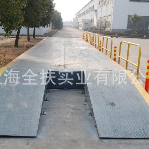 供应×18米出口型汽SCS车3衡 120T欧标车衡开节 全扶汽车衡厂汽双